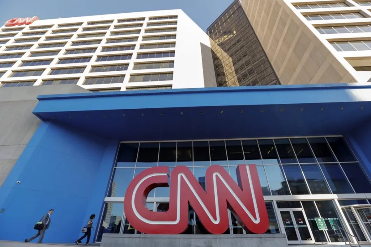 CNN , Air Force One, Trump MundoNOW