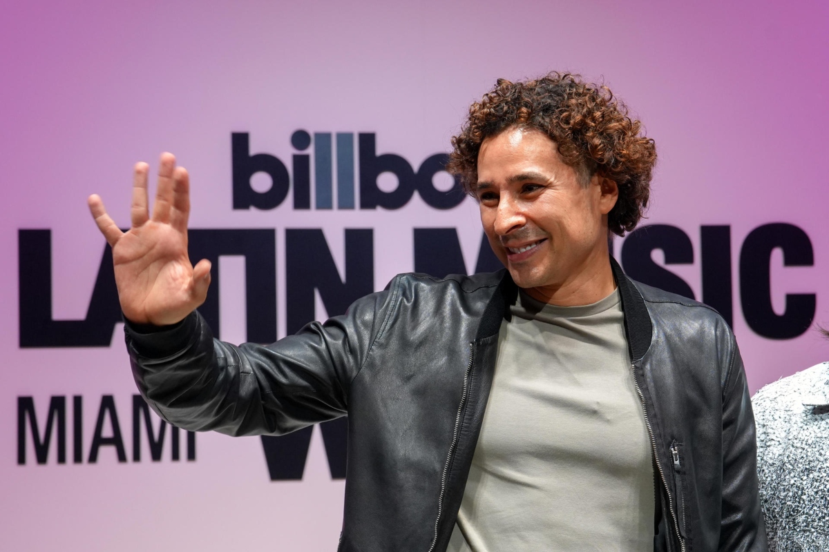 Memo Ochoa, Fuerza Regida, comunidad latina MundoNOW